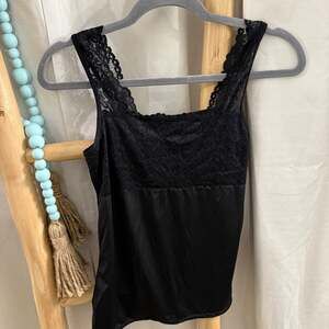 Native Intimates Black Lace Floral Slip blouse y2k vintage 90s 00s